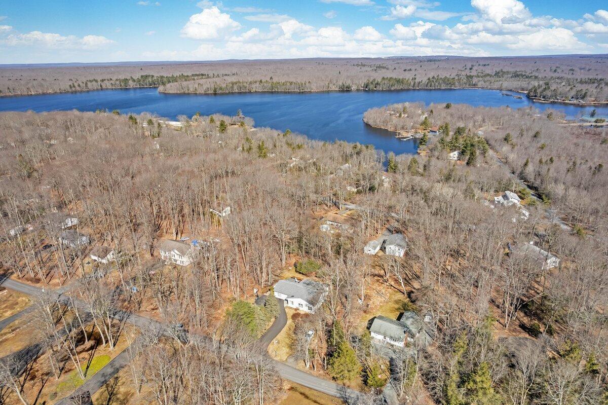 3262 Beech Ridge Drive, Pocono Summit, Pennsylvania image 41