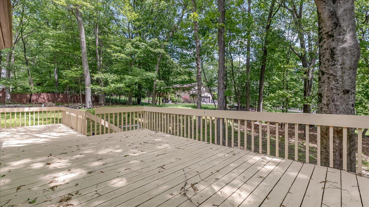 297 Whispering Hills Drive, East Stroudsburg, Pennsylvania image 47