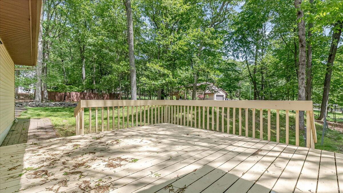 297 Whispering Hills Drive, East Stroudsburg, Pennsylvania image 45