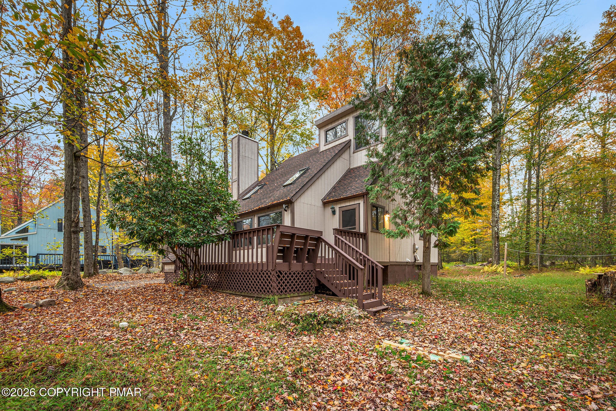 2219 Maple Leaf Court