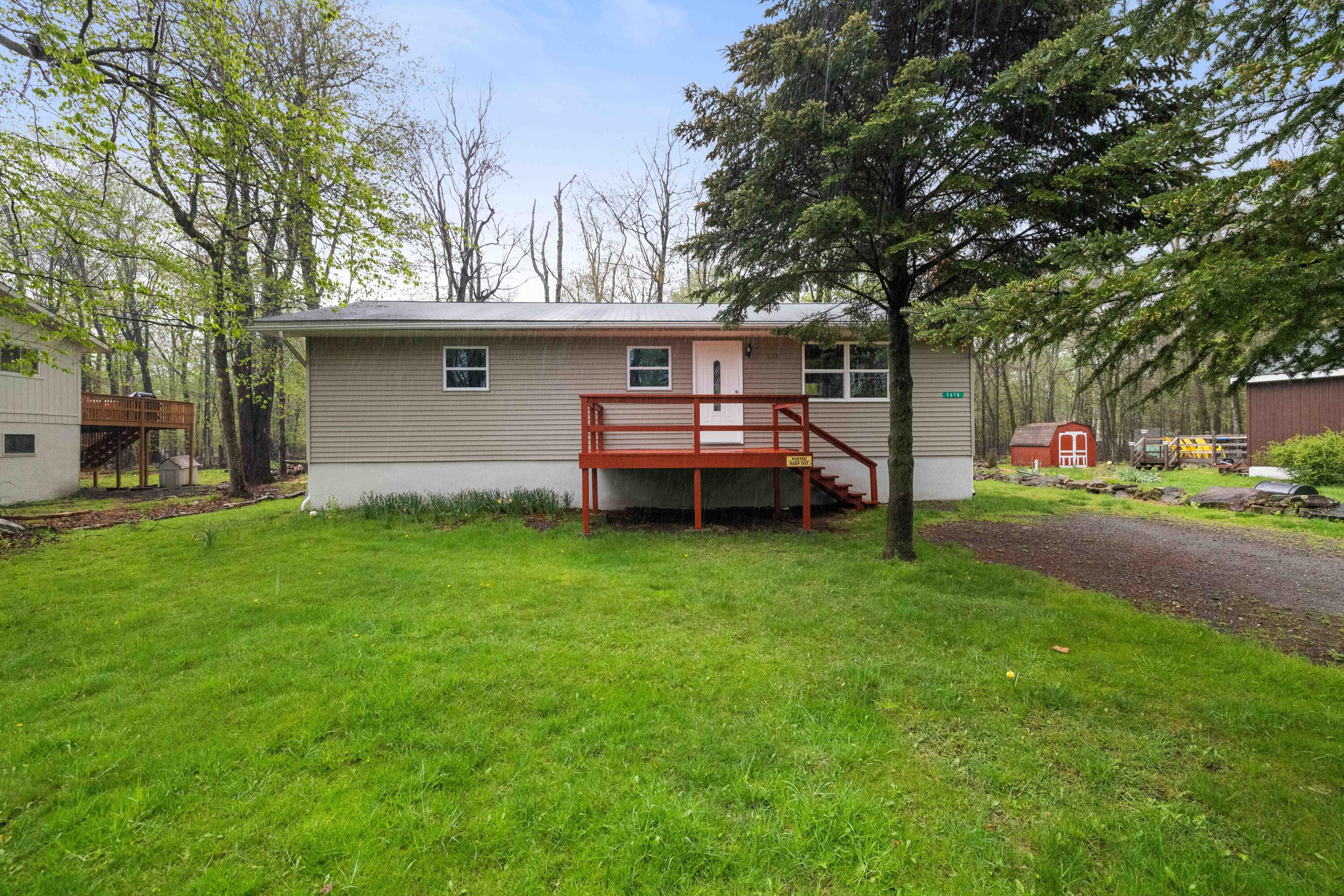 1918 Horseshoe Bend, Tobyhanna, Pennsylvania image 24