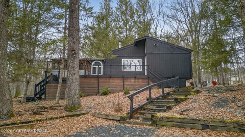 Homes For Sale - 2329 Cramer Court<br/> Bushkill, PA 18324