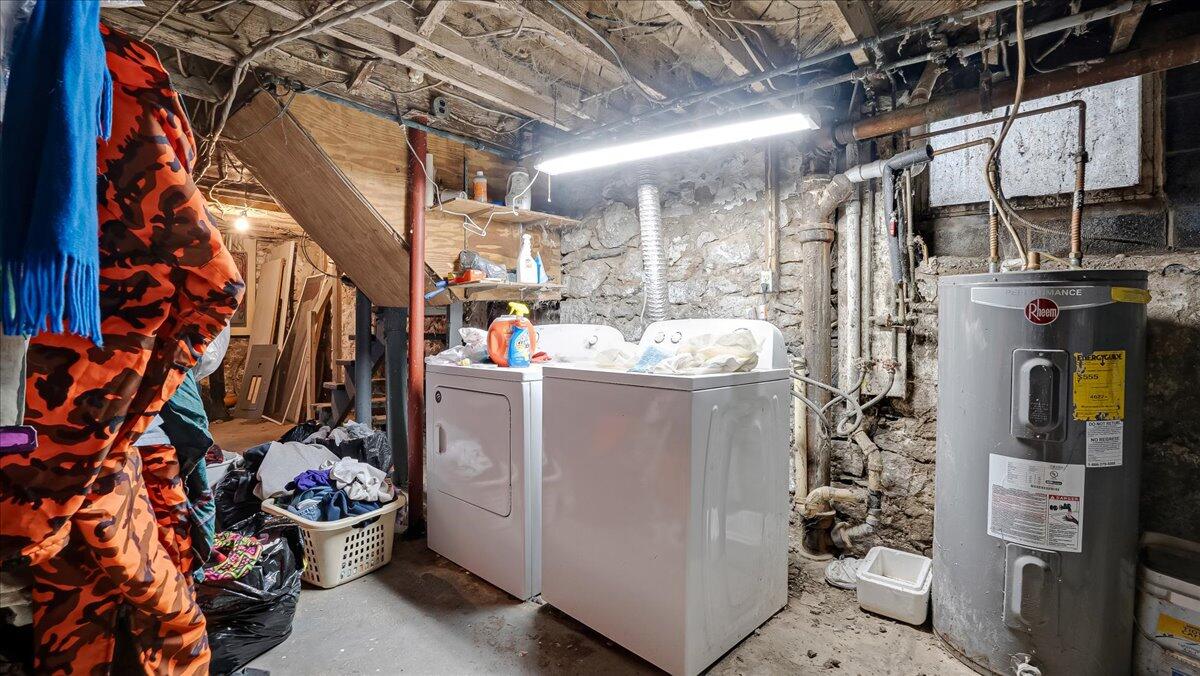 39 Elizabeth Street, Kingston, Pennsylvania image 40