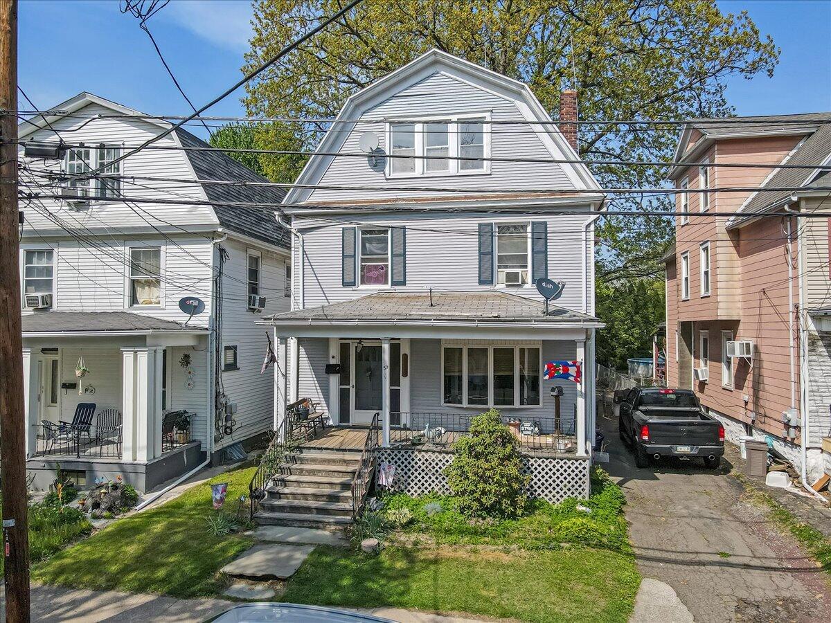 39 Elizabeth Street, Kingston, Pennsylvania image 1