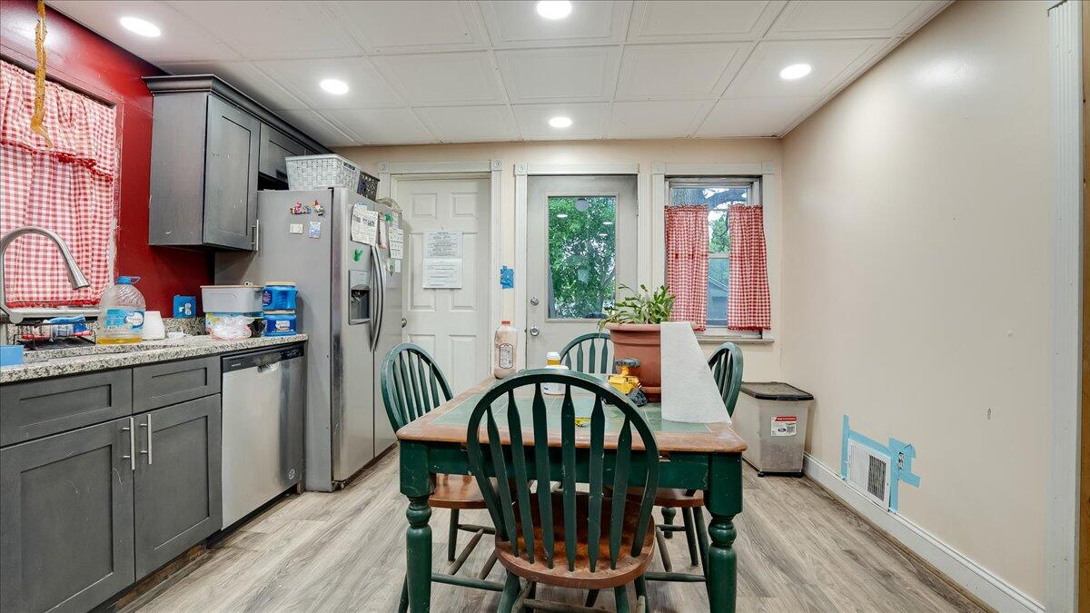 39 Elizabeth Street, Kingston, Pennsylvania image 22