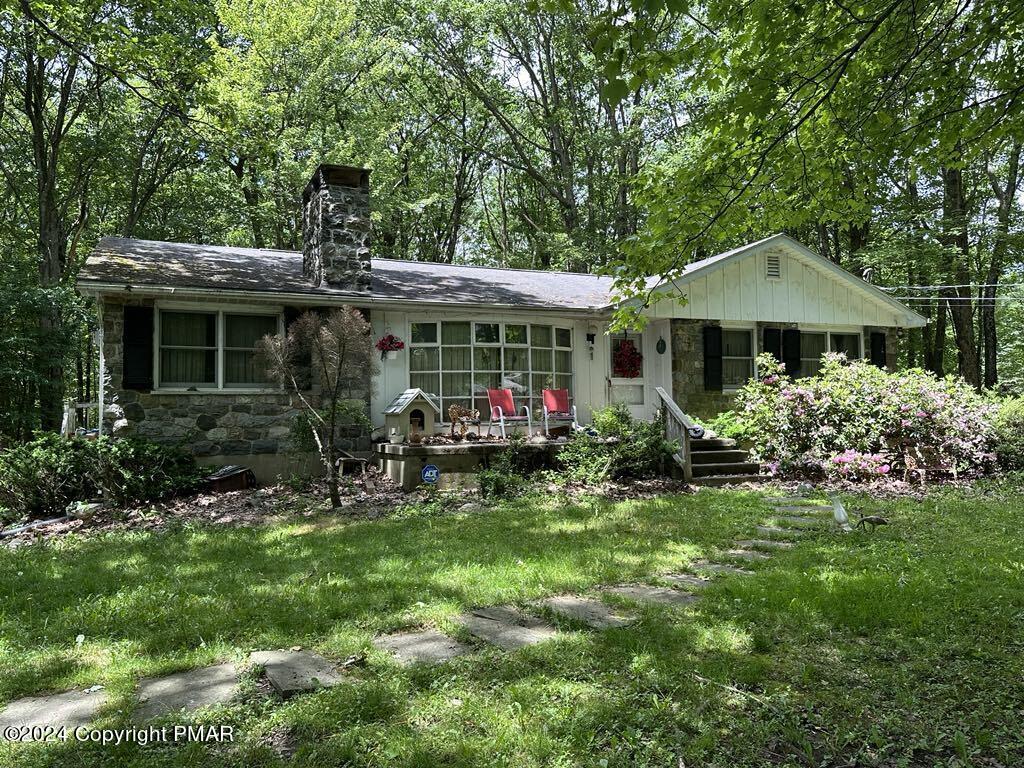 205 Winona Road, Mount Pocono, Pennsylvania image 1