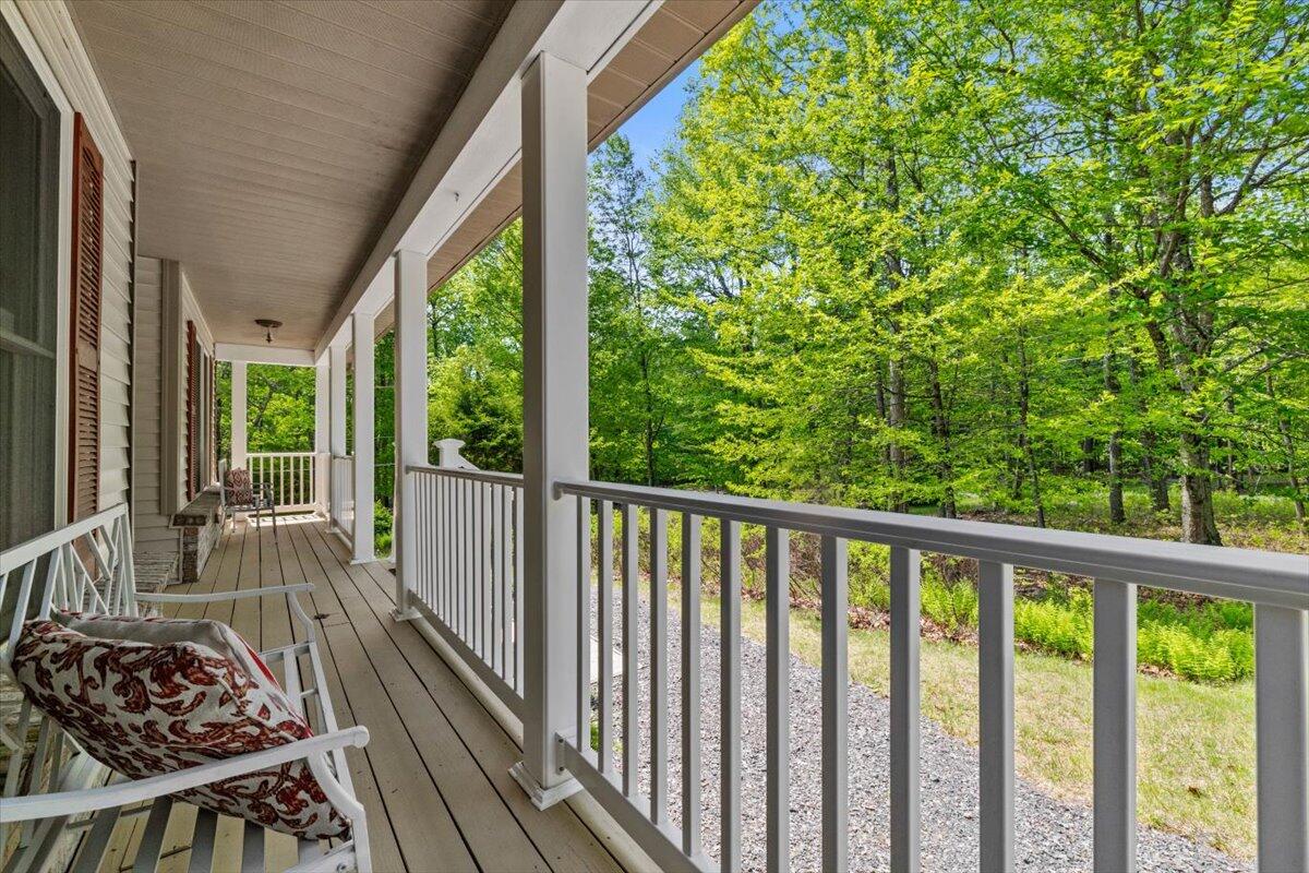 2380 Beartown Road, Canadensis, Pennsylvania image 4