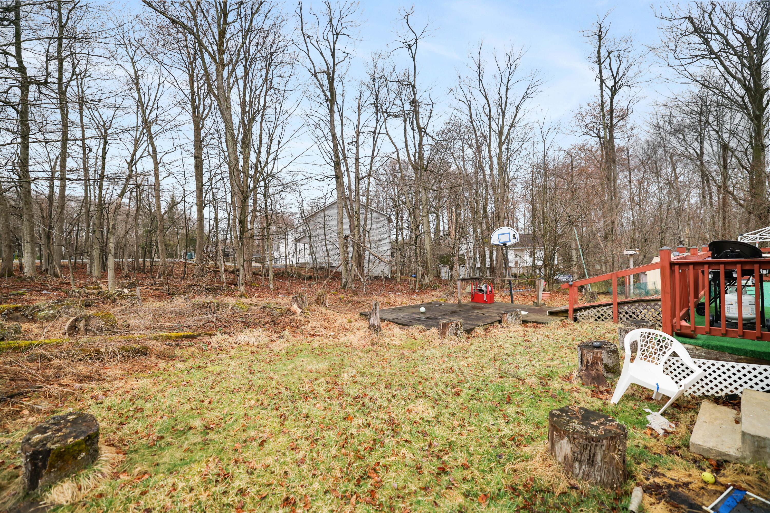 4754 Brentwood Drive, Tobyhanna, Pennsylvania image 8