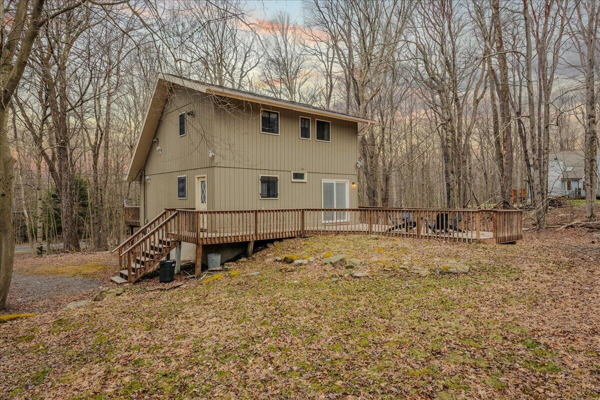 62 Locust Lane Ln, Gouldsboro, Pennsylvania image 5