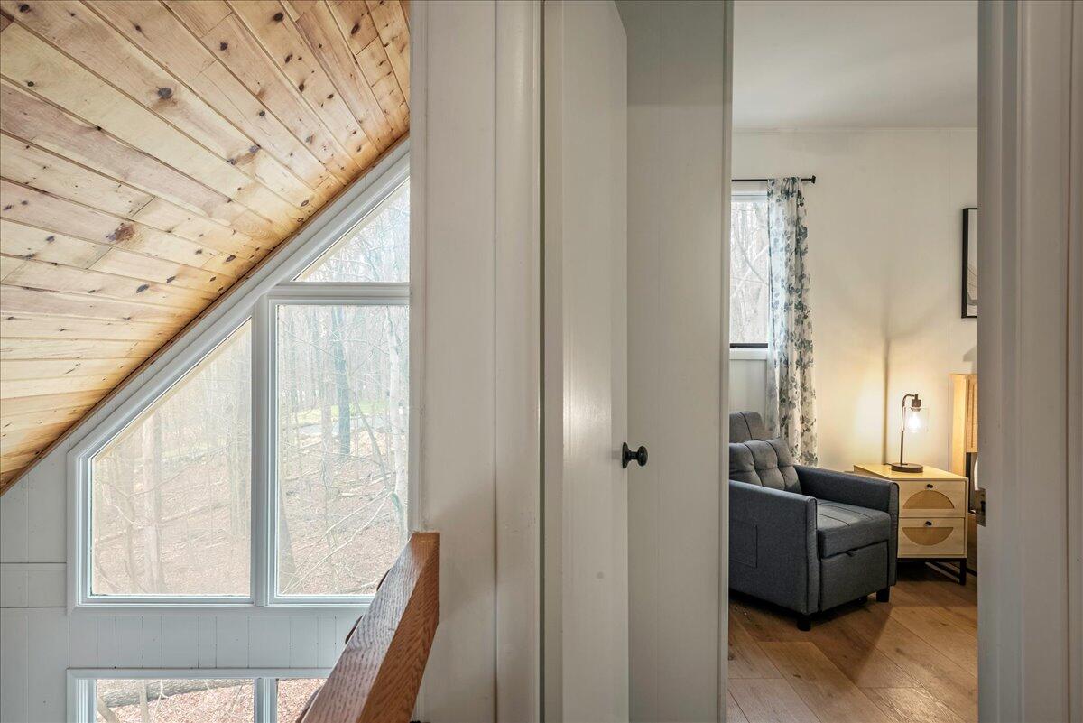 62 Locust Lane Ln, Gouldsboro, Pennsylvania image 25