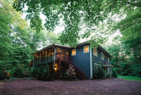 5114 Navajo Place Tobyhanna PA 18466