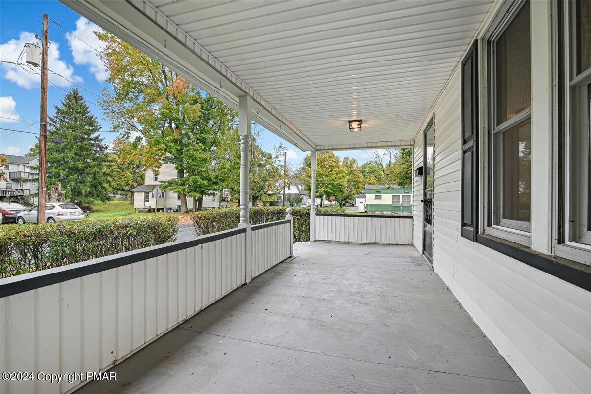 3 Oakland Avenue, East Stroudsburg, Pennsylvania image 7