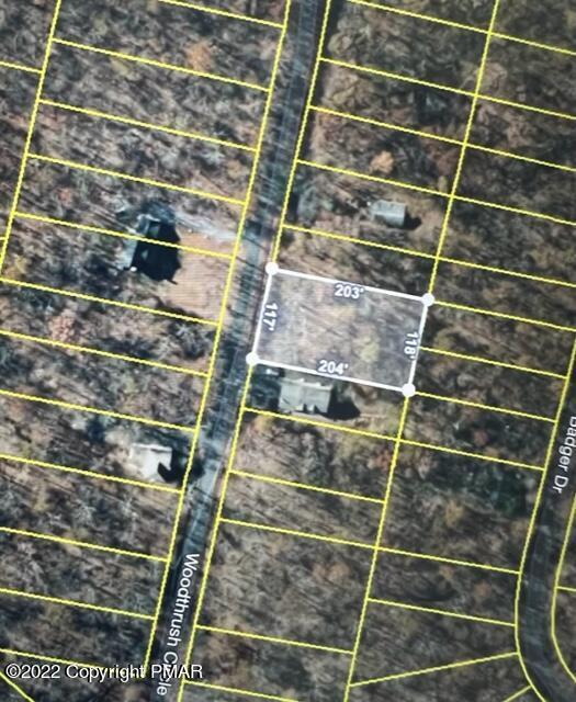 1278 Woodthrush Circle, Bushkill, Pennsylvania image 2