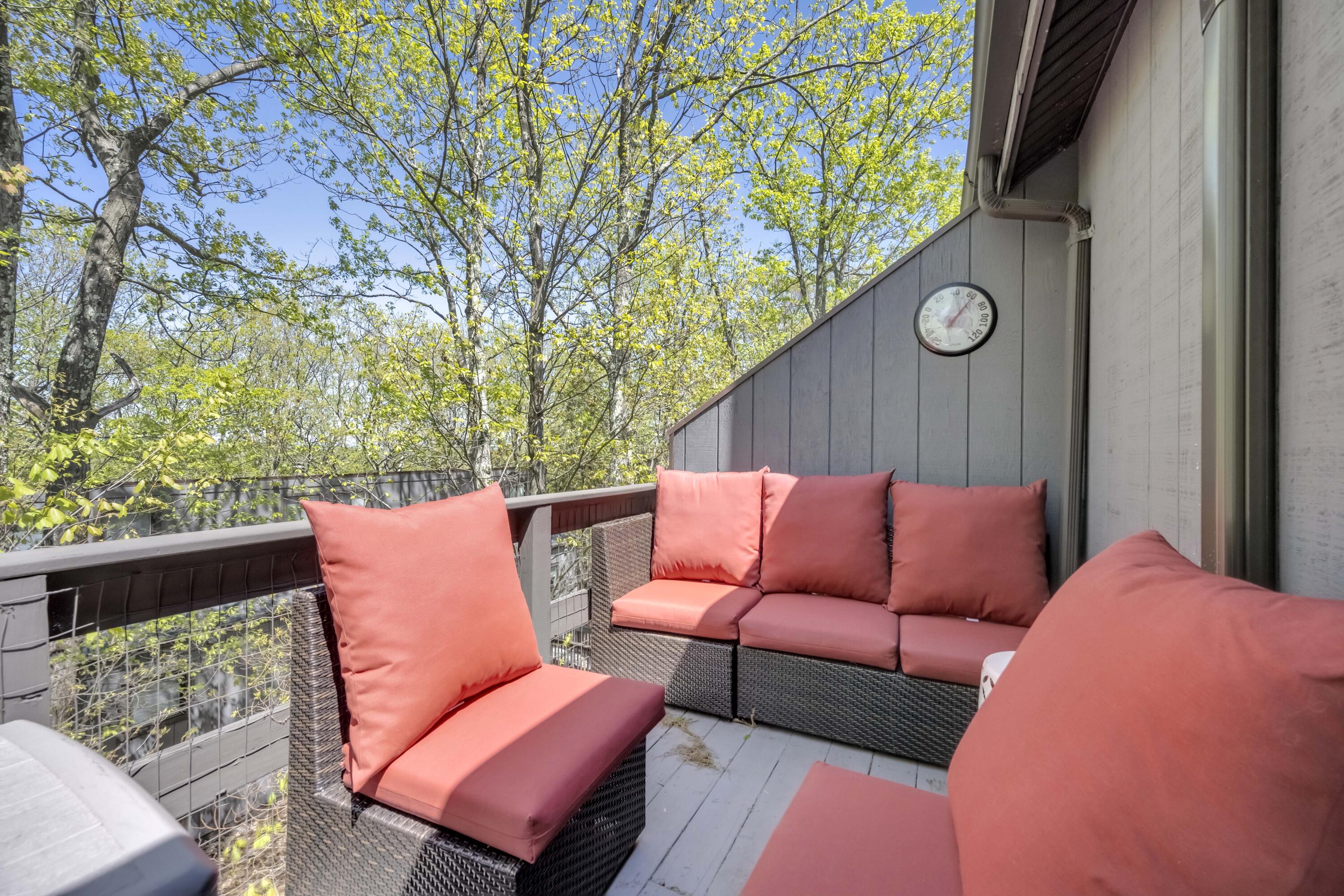 79 Cross Country Lane, Tannersville, Pennsylvania image 9