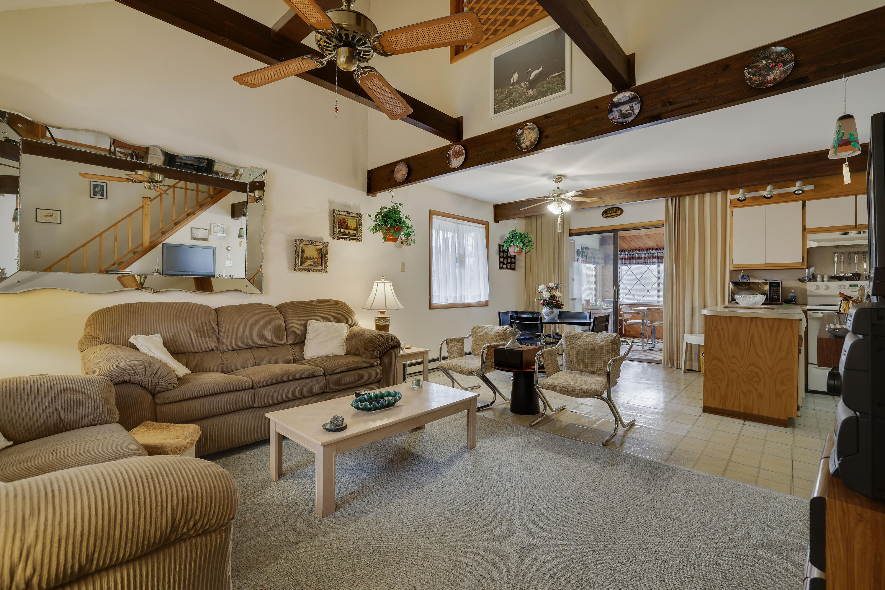 387 Clearview Drive, Long Pond, Pennsylvania image 8