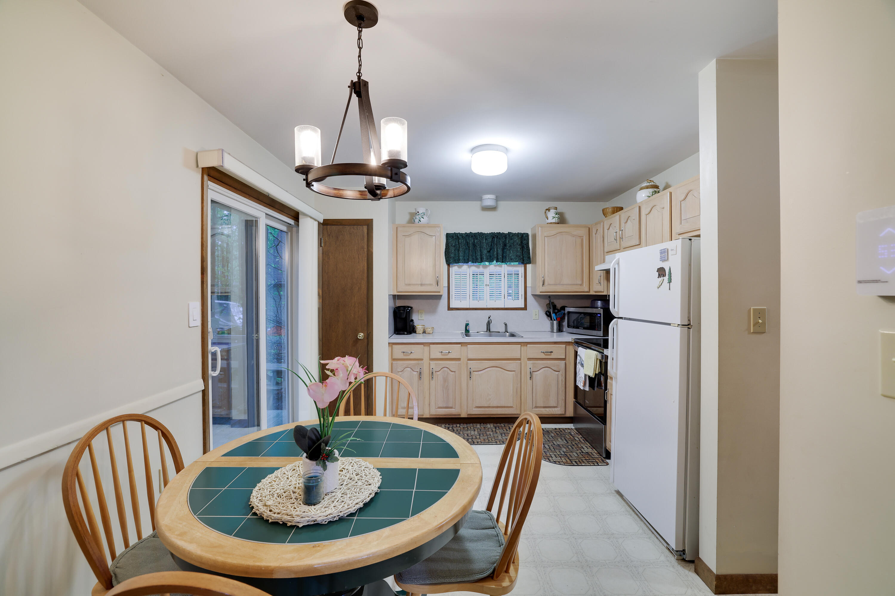 203 Wyomissing Drive, Pocono Lake, Pennsylvania image 13