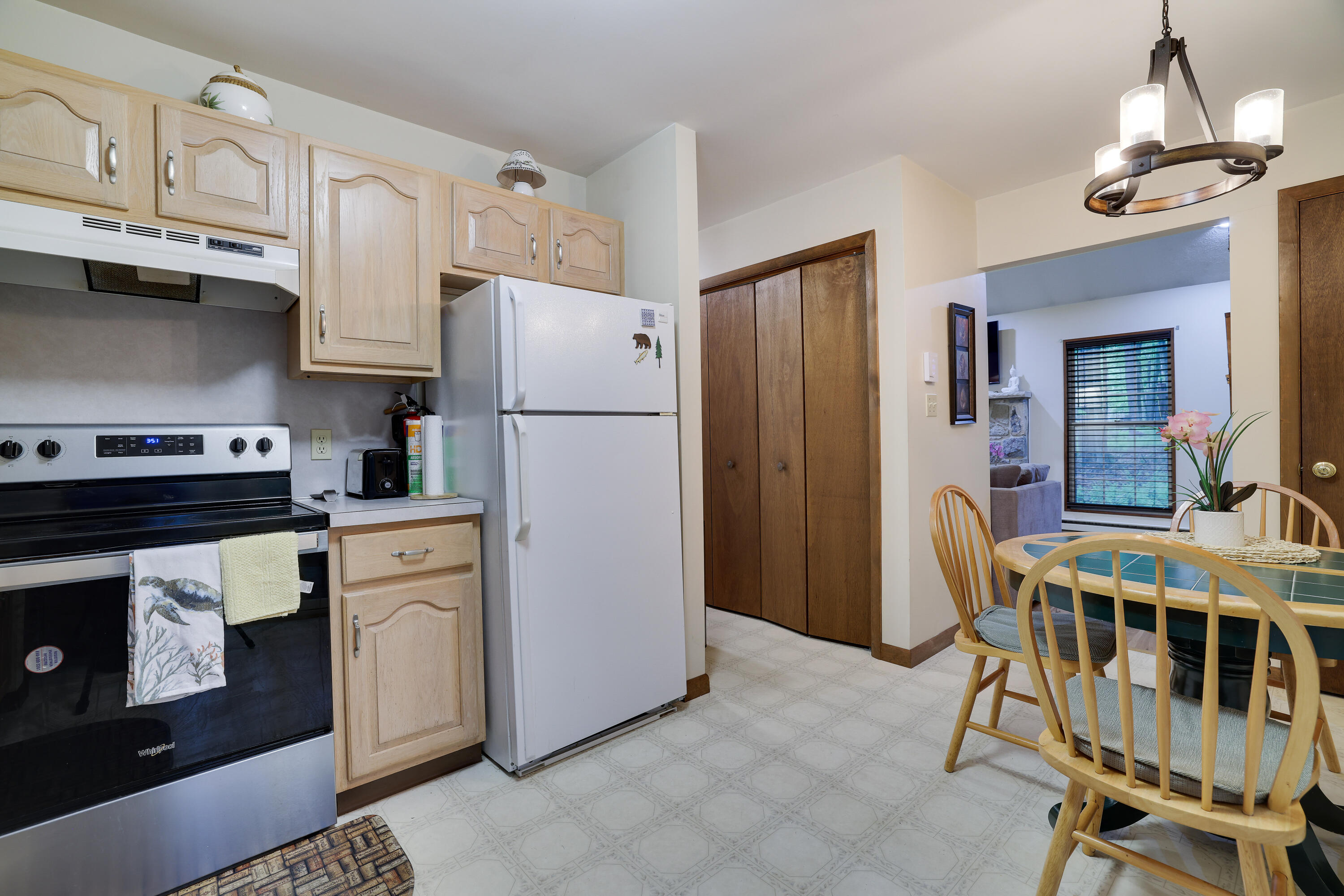 203 Wyomissing Drive, Pocono Lake, Pennsylvania image 10
