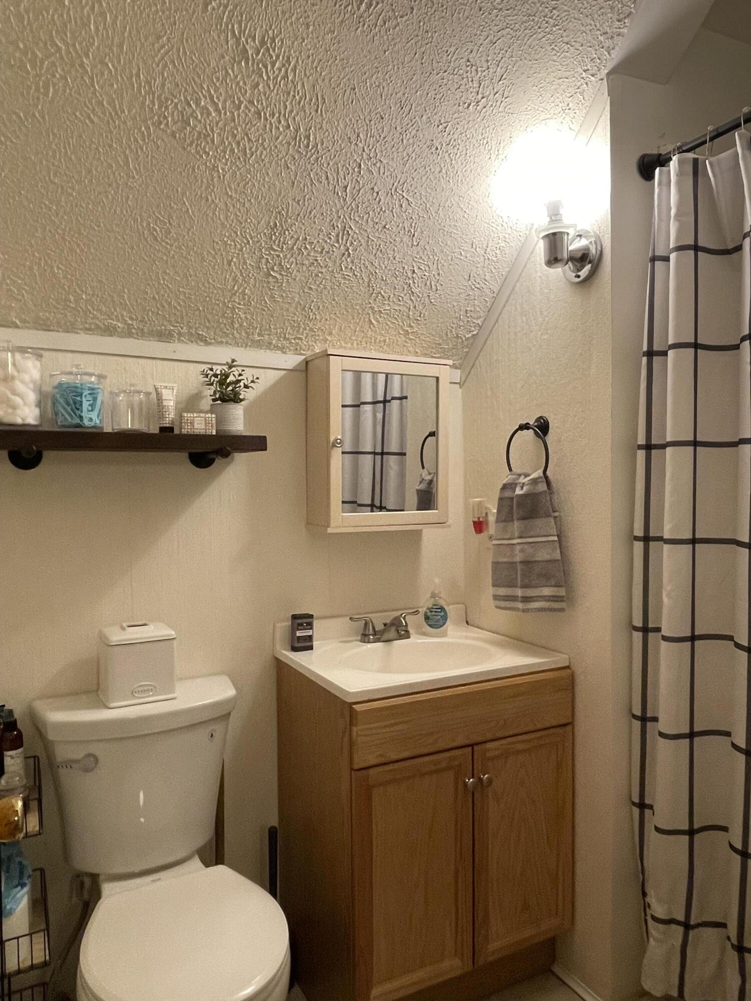 2122 Wood Thrush Court, Bushkill, Pennsylvania image 24
