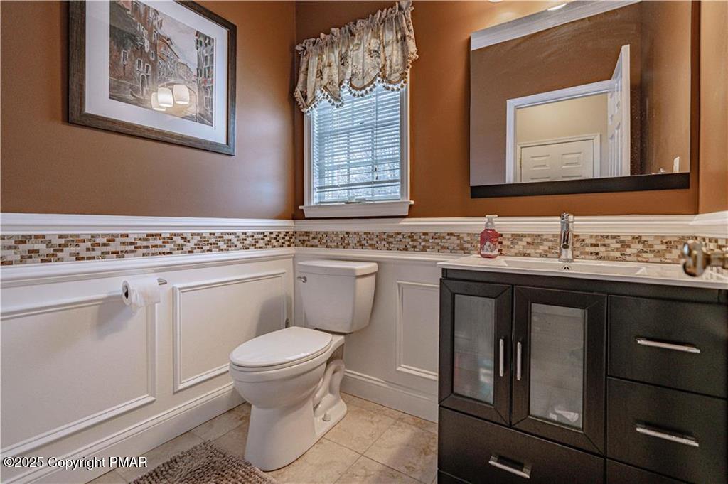 3107 Broadmoor Drive, Center Valley, Pennsylvania image 29