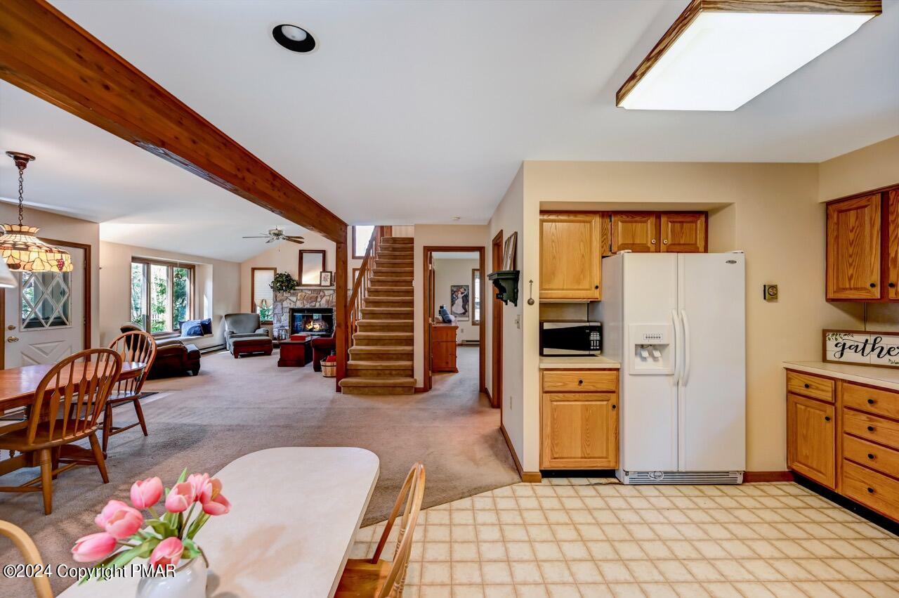 5528 Fox Run, Pocono Pines, Pennsylvania image 18