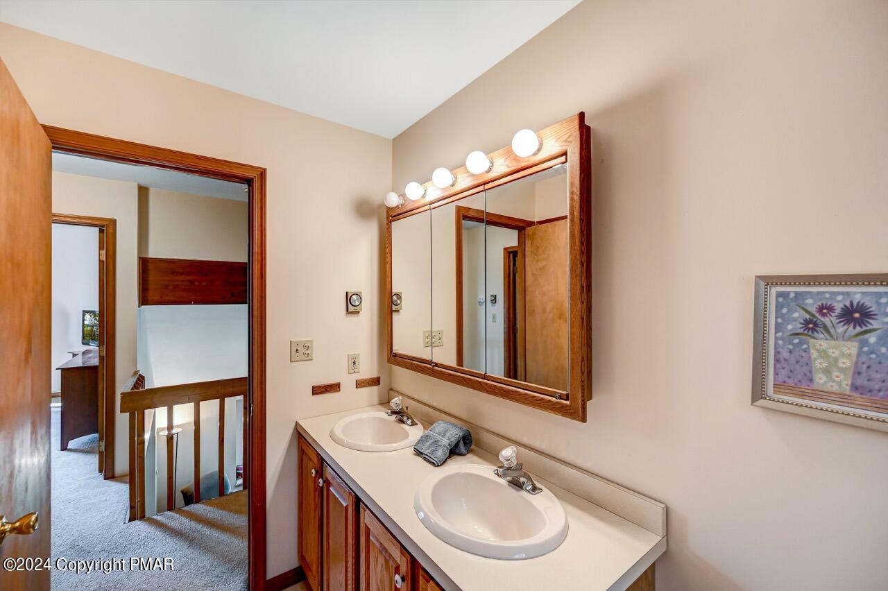 5528 Fox Run, Pocono Pines, Pennsylvania image 43