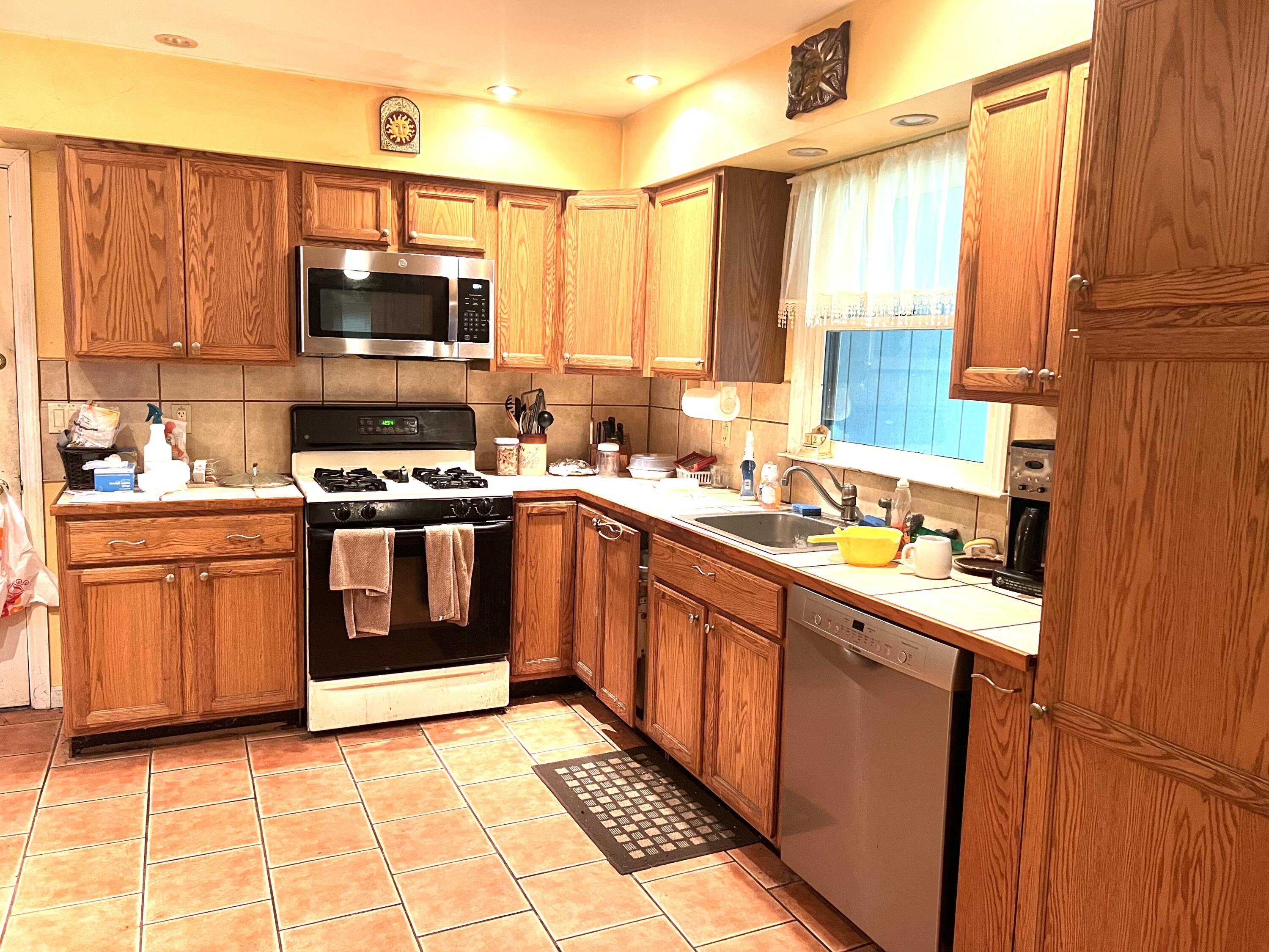 29 Beechwood Road, Lake Harmony, Pennsylvania image 8