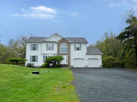 211 Beaver Dam Road Long Pond PA 18334