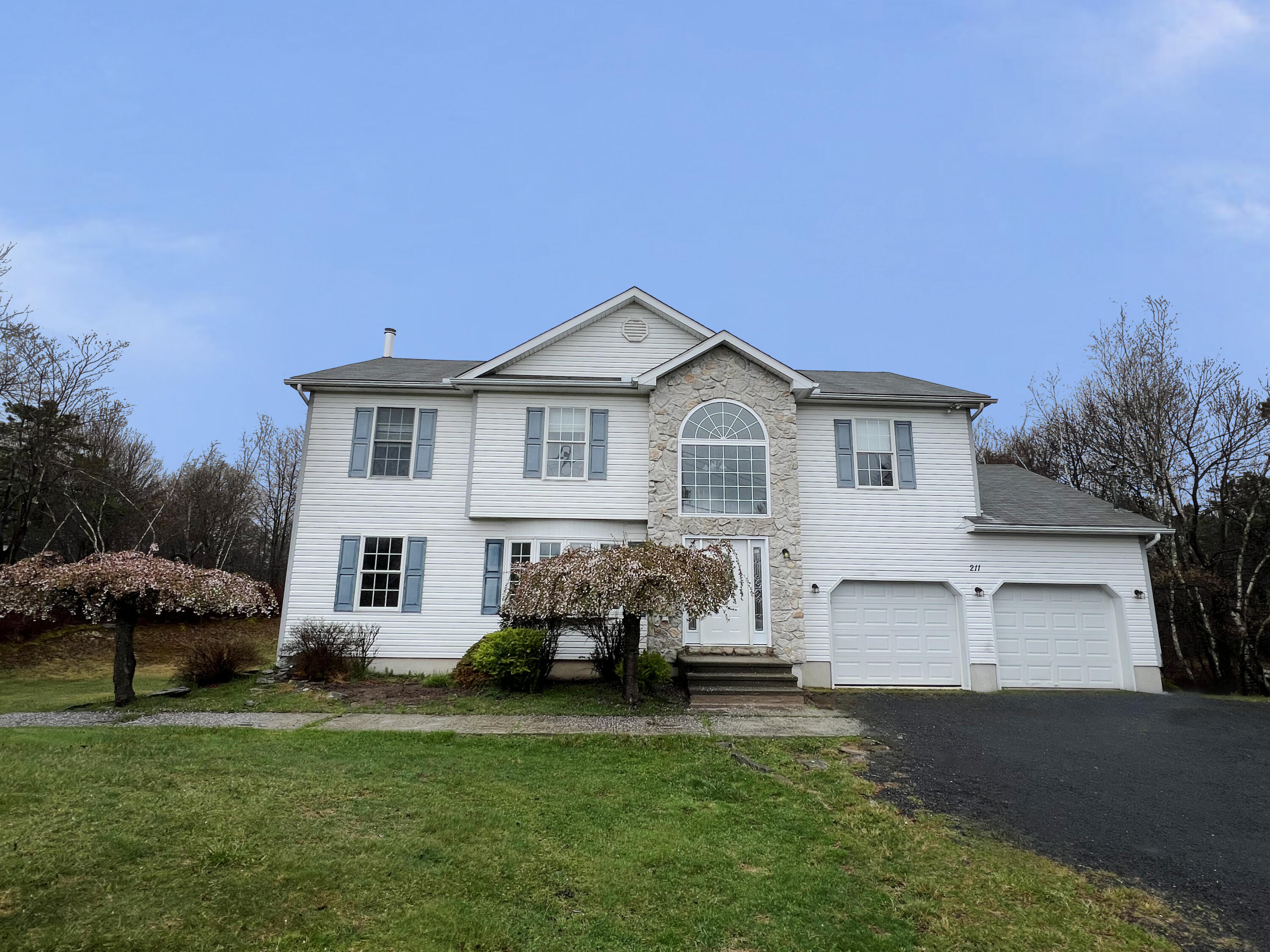 211 Beaver Dam Road, Long Pond, Pennsylvania image 21