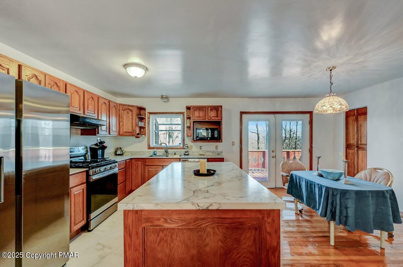 332 Pocono Boulevard, Bushkill, Pennsylvania image 11
