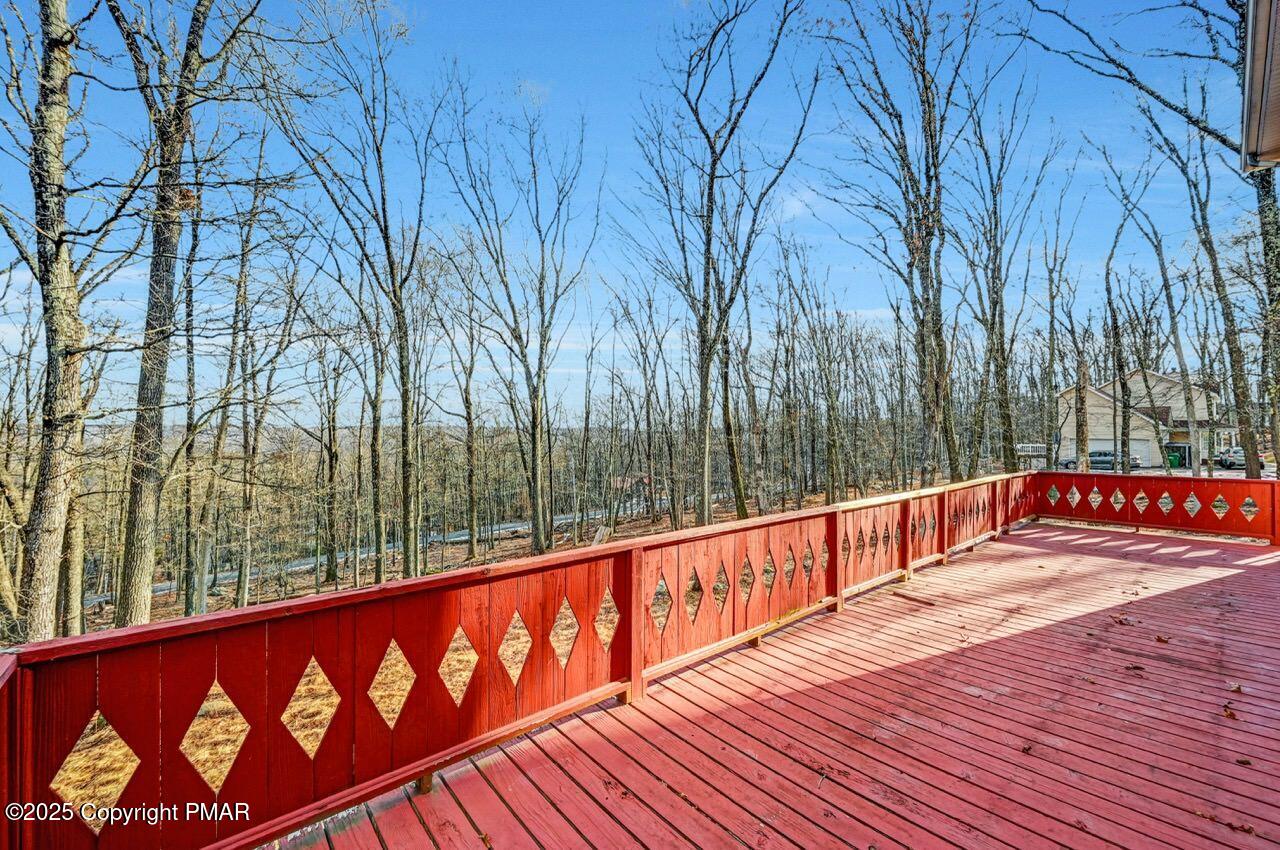 332 Pocono Boulevard, Bushkill, Pennsylvania image 46