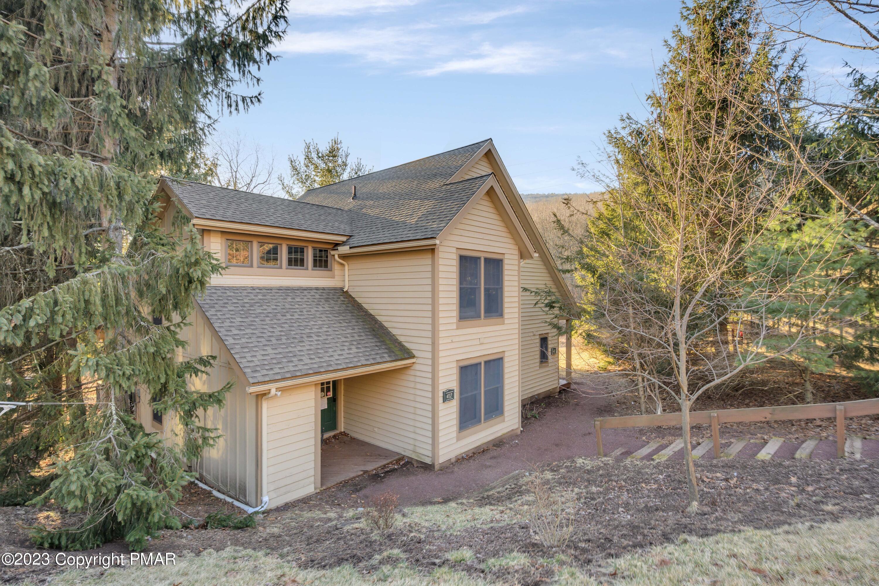 411 Hickory Drive, Tannersville, Pennsylvania image 4