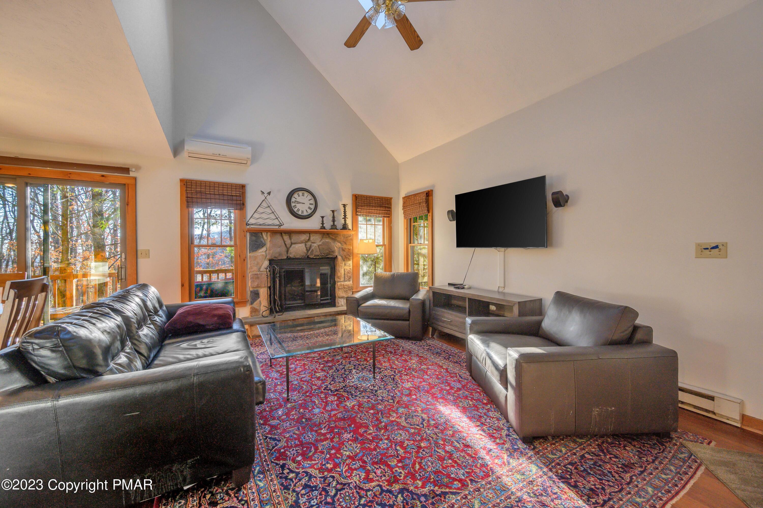 411 Hickory Drive, Tannersville, Pennsylvania image 9