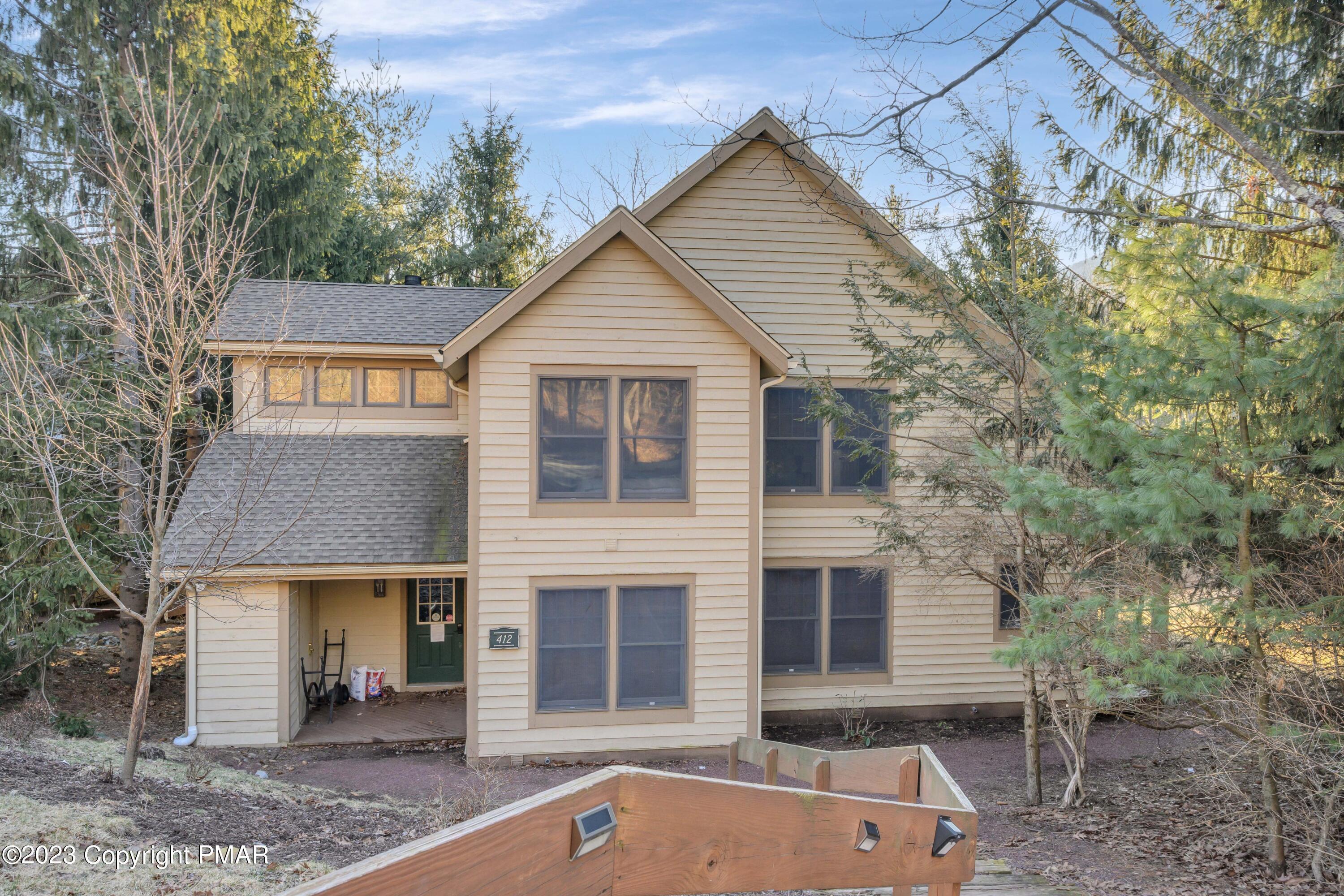411 Hickory Drive, Tannersville, Pennsylvania image 3