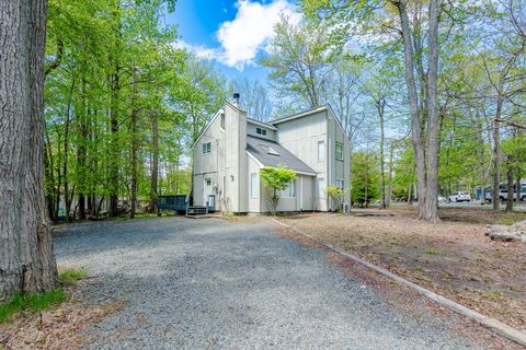 7572 Eagle Rock Drive Tobyhanna PA 18466