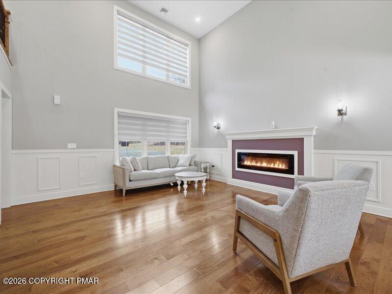 460 Scenic Drive