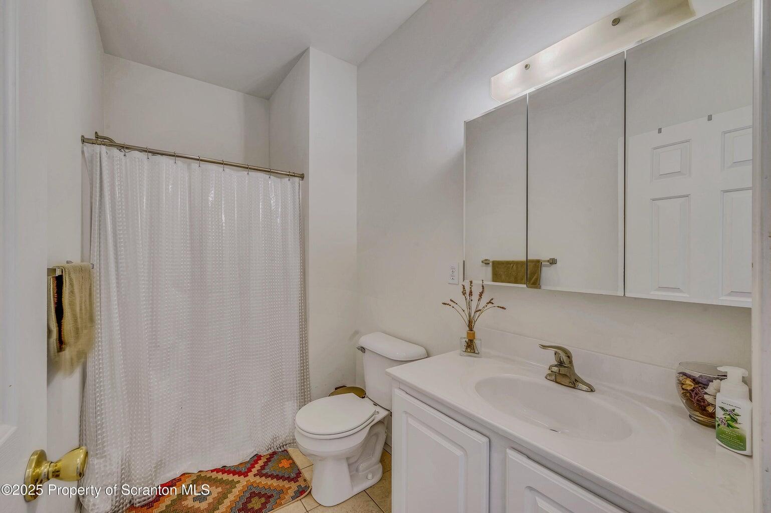 27 Lake Natalie Drive, Gouldsboro, Pennsylvania image 34