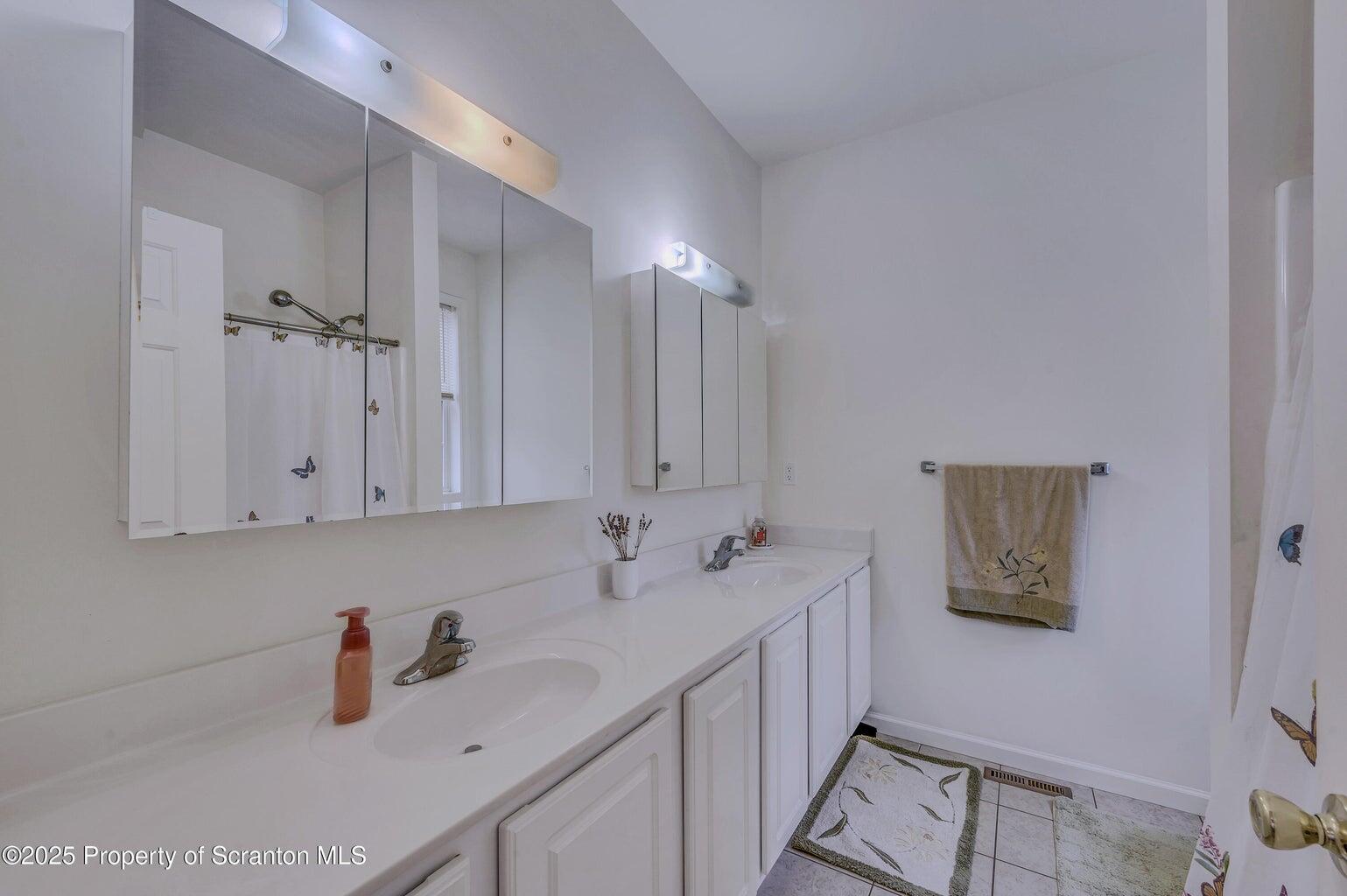 27 Lake Natalie Drive, Gouldsboro, Pennsylvania image 33