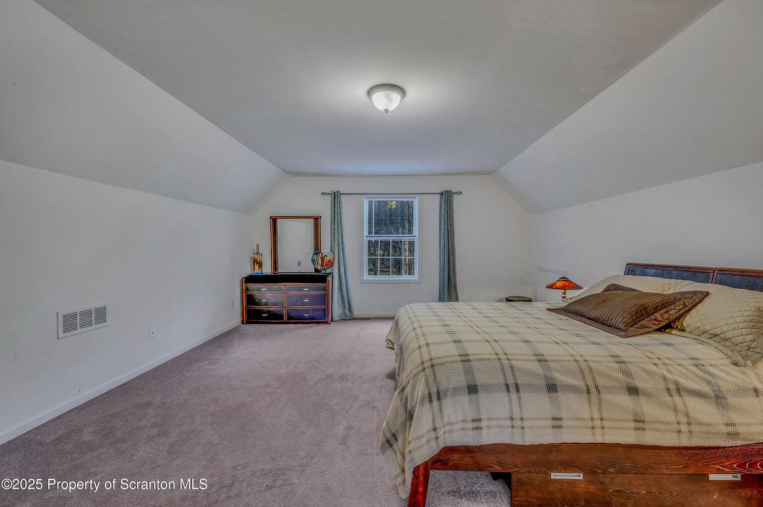 27 Lake Natalie Drive, Gouldsboro, Pennsylvania image 30