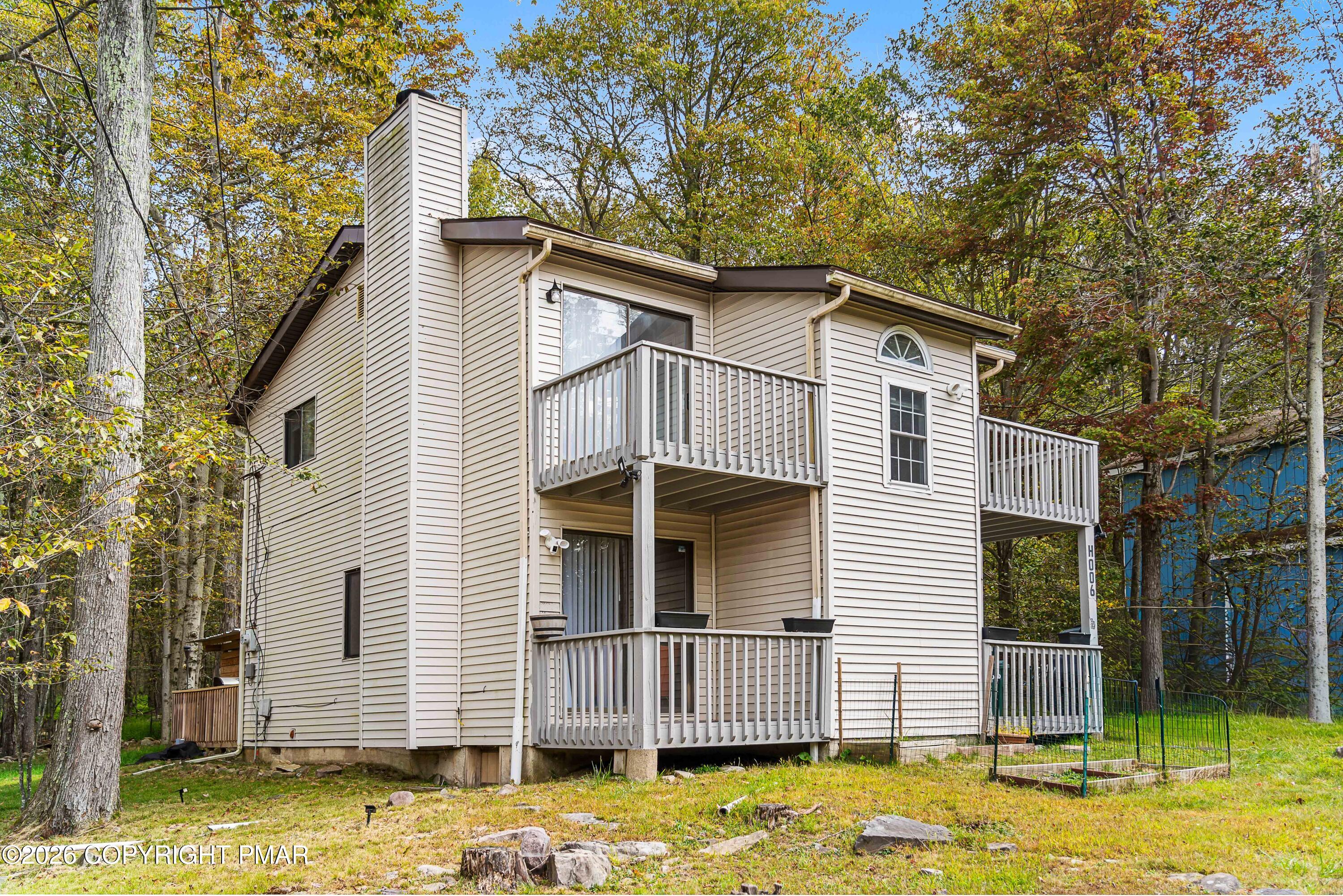 1053 Country Place Drive