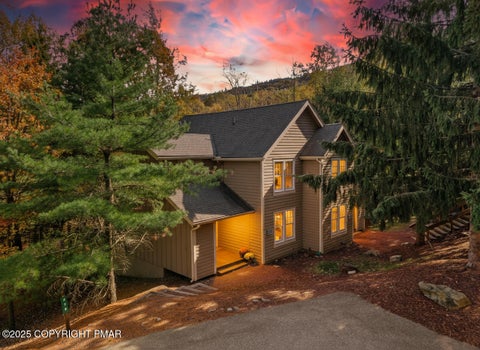 Townhouse For Sale - 479 Spruce Drive<br/> Tannersville, PA 18372