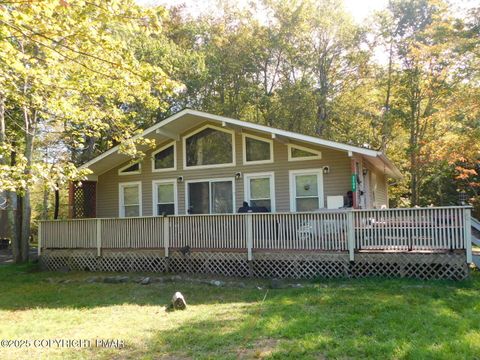 Homes For Sale - 3208 Carobeth Drive<br/> Tobyhanna, PA 18466
