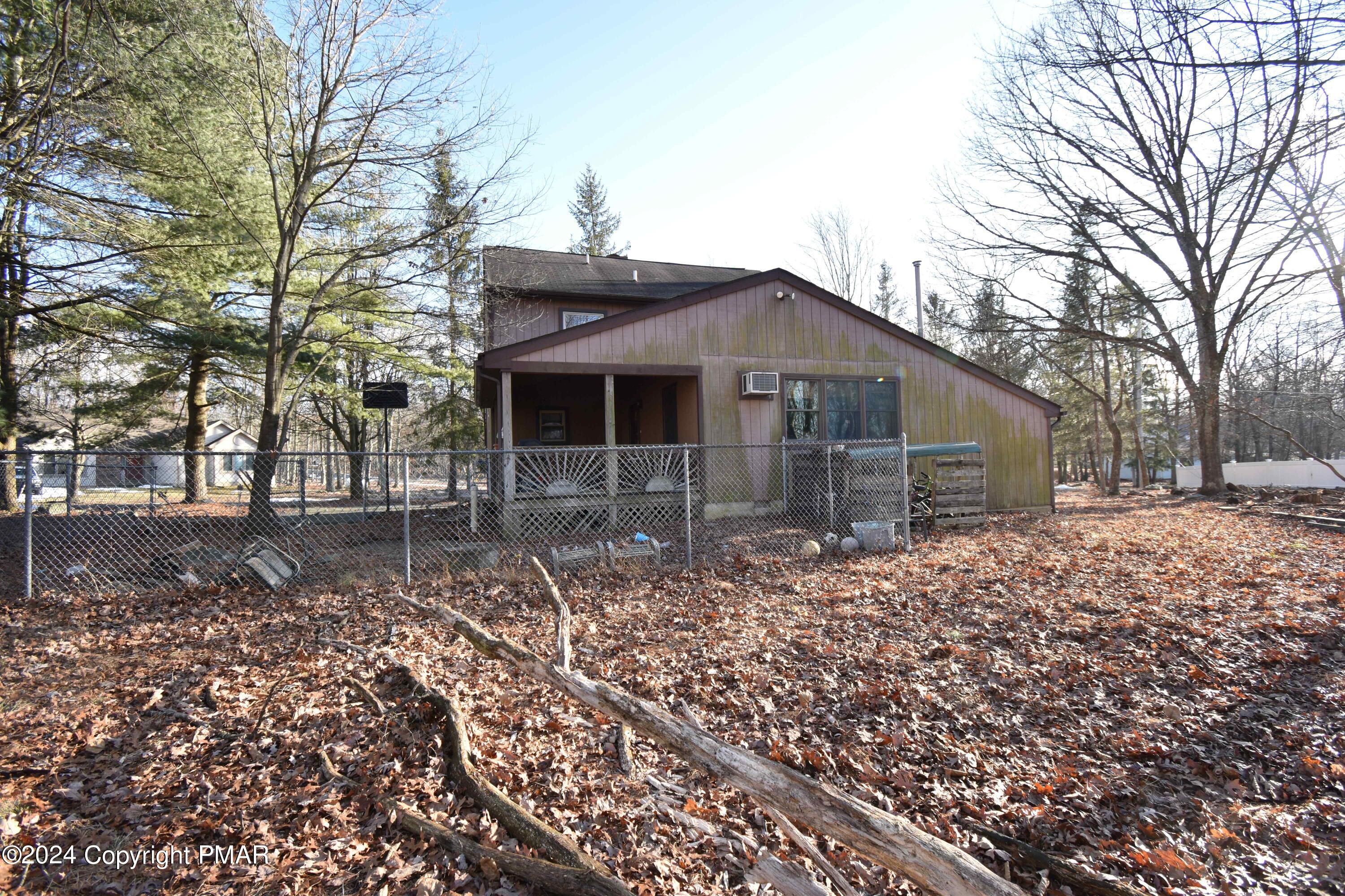4524 W Pine Ridge Drive, Bushkill, Pennsylvania image 4
