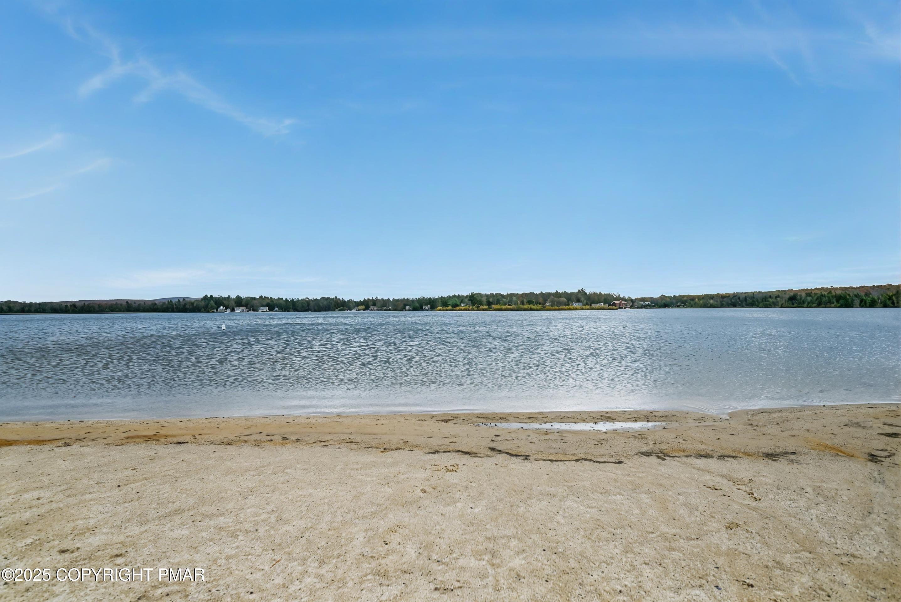 D2122 Lindbergh Circle