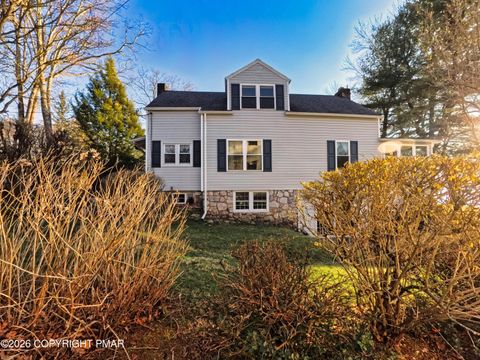 Homes For Sale - 1101 Lakeview Drive<br/> Luzerne County, White Haven, PA 18661