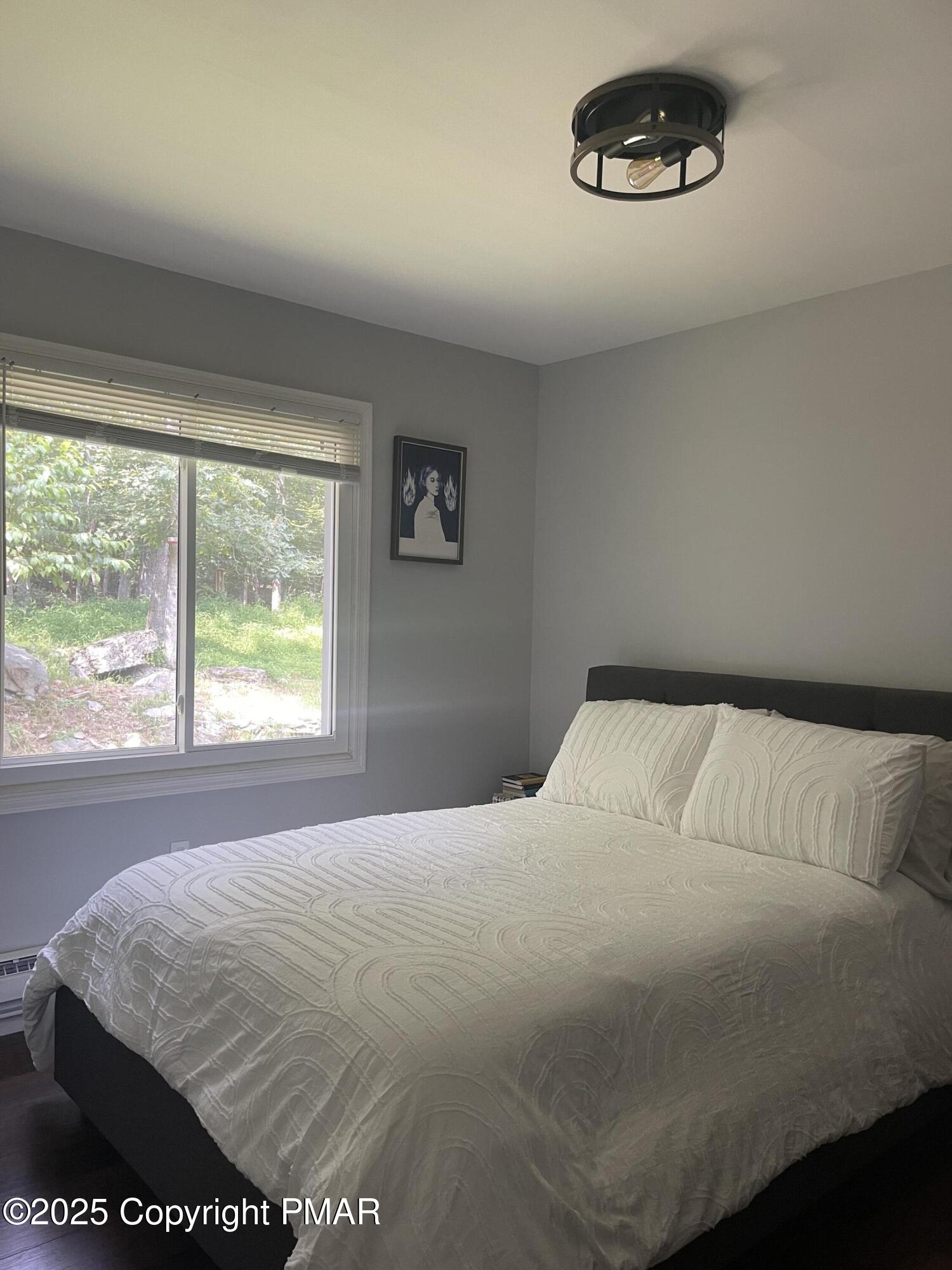 335 Saunders Drive, Bushkill, Pennsylvania image 11
