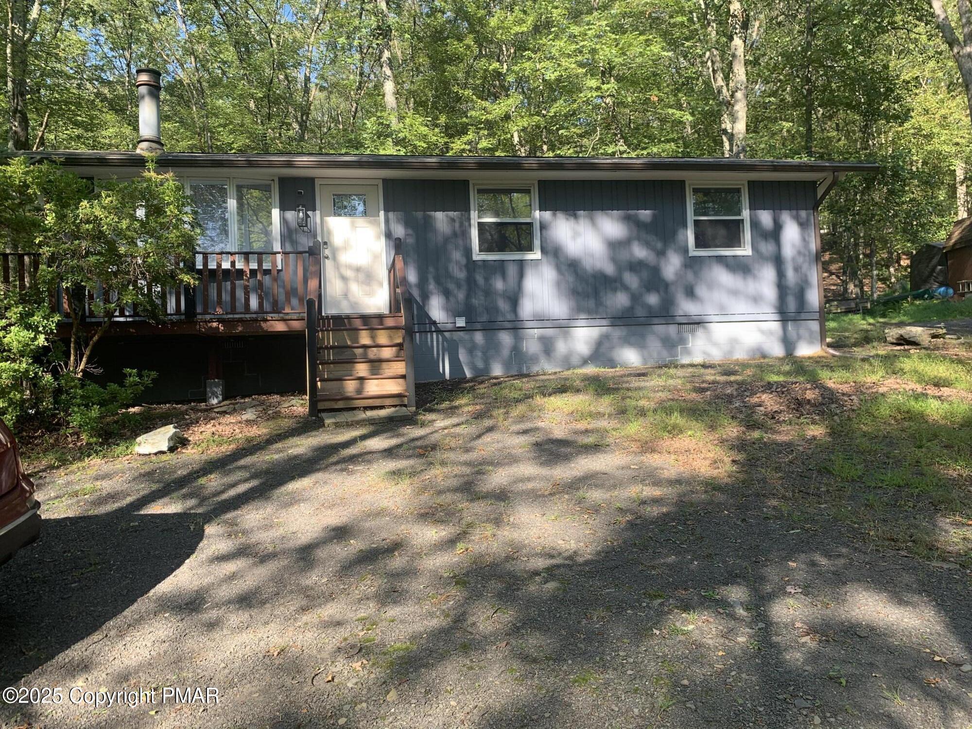 1085 Maple Lake Drive, Bushkill, Pennsylvania image 11