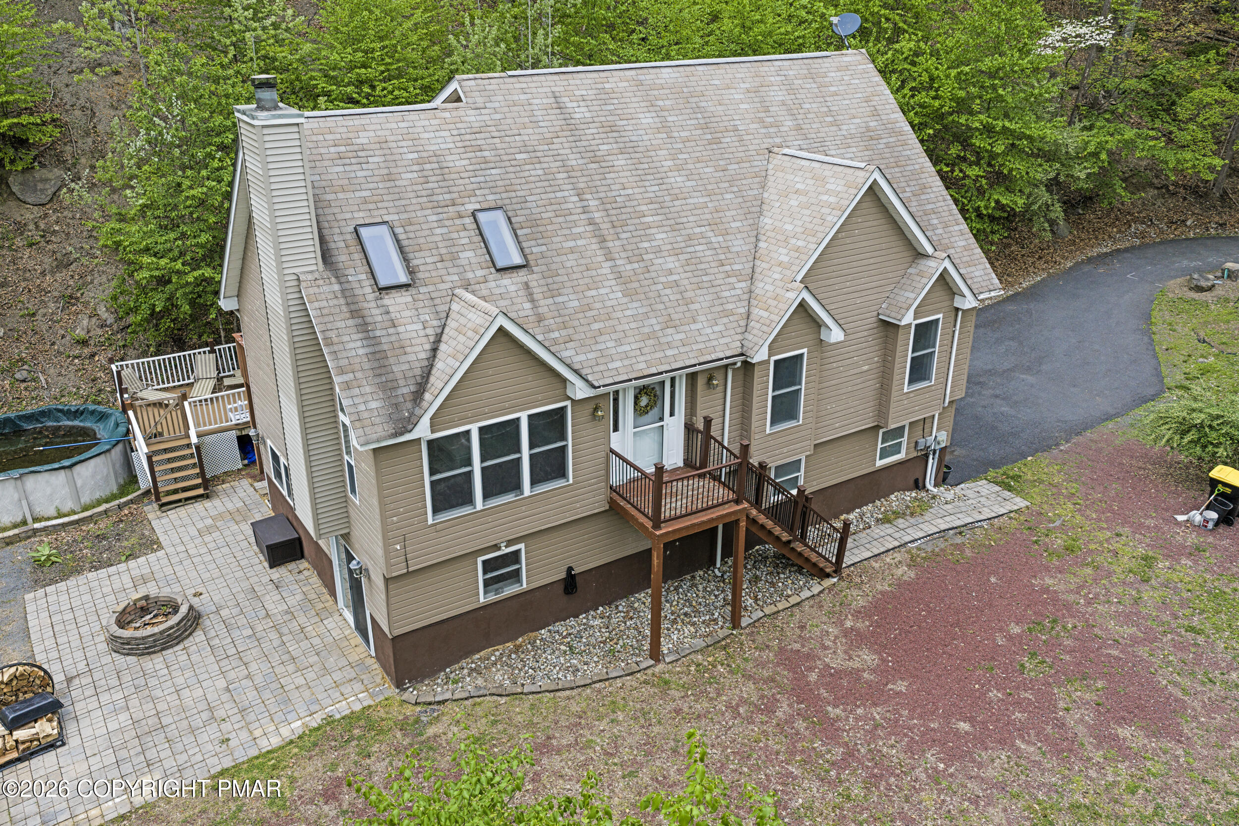 4107 Hickory Lane