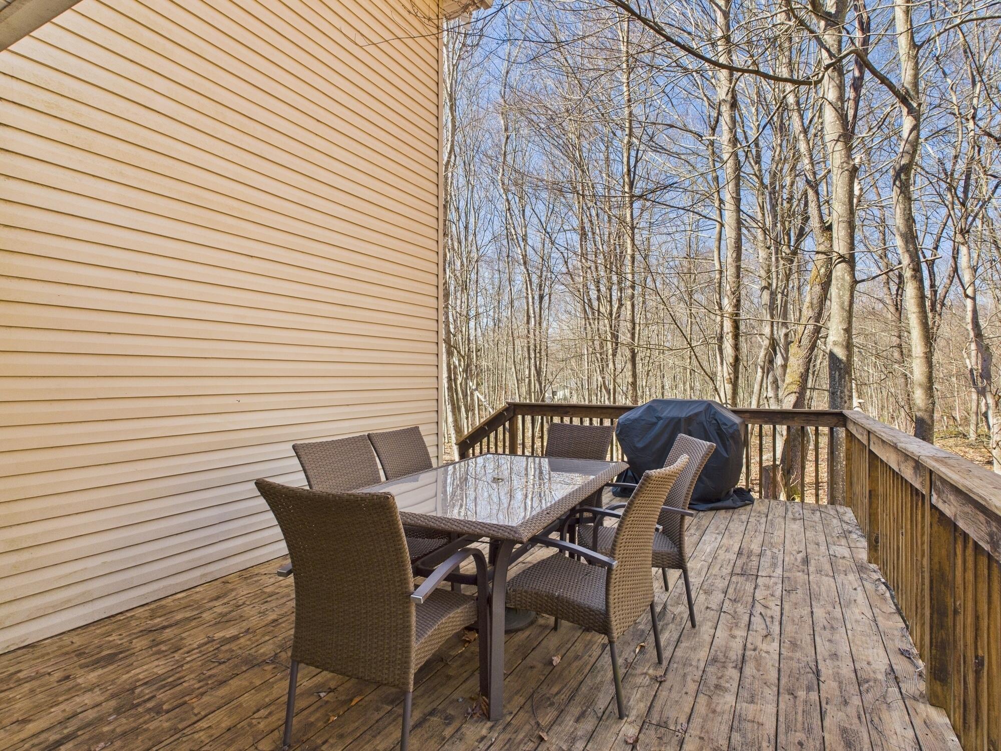 126 Moccasin Trail, Pocono Lake, Pennsylvania image 10