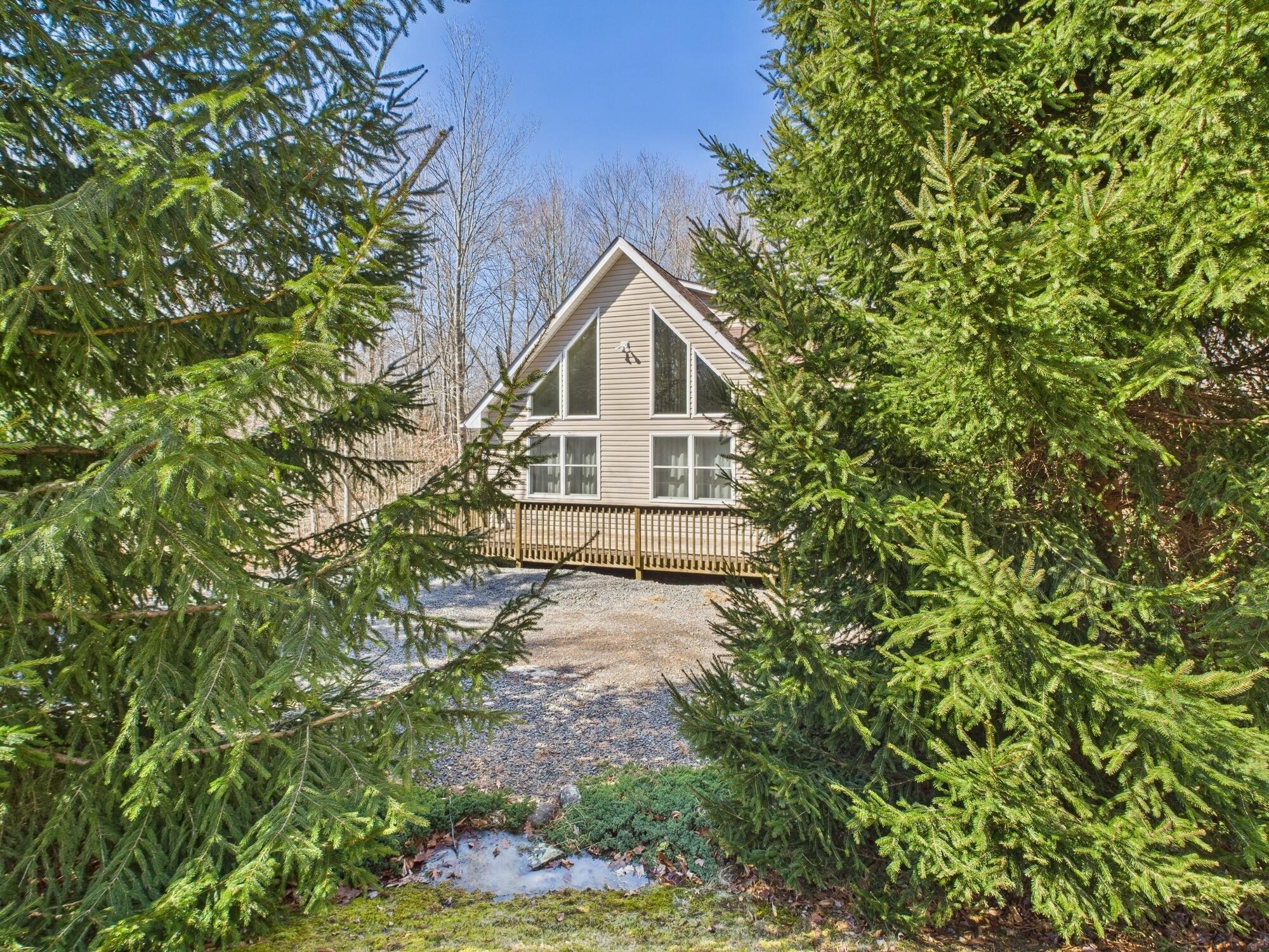 126 Moccasin Trail, Pocono Lake, Pennsylvania image 5