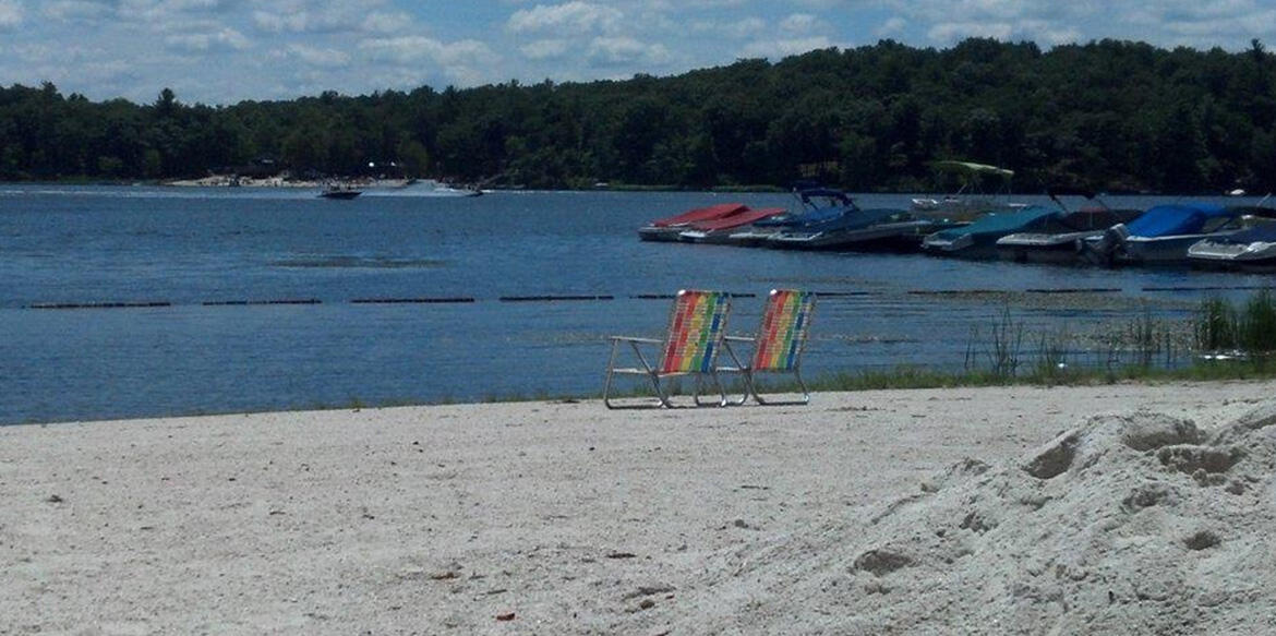 Hawley, Pennsylvania 18428, United States, 4 Bedrooms Bedrooms, ,3 BathroomsBathrooms,Residential,Active,95507